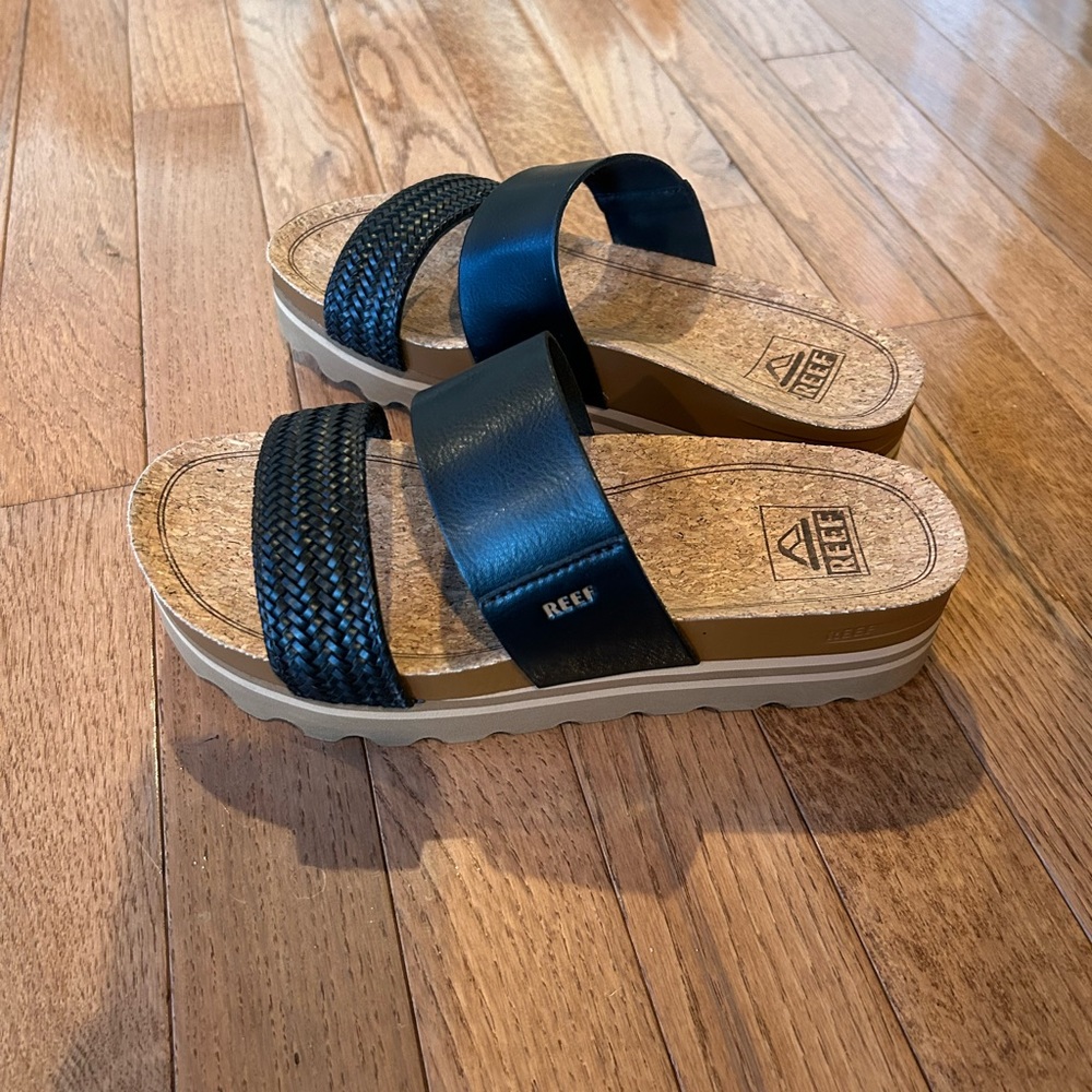 Reef Women’s Black Two-Band Slide Sandals